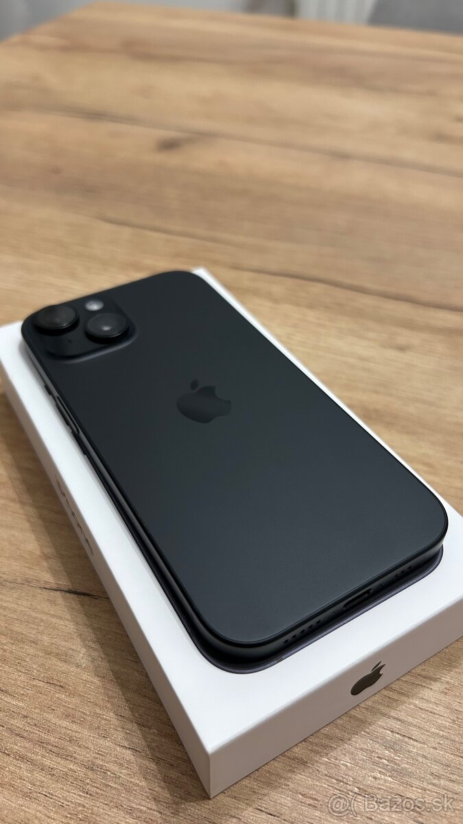 Apple iPhone 15 128Gb - 3