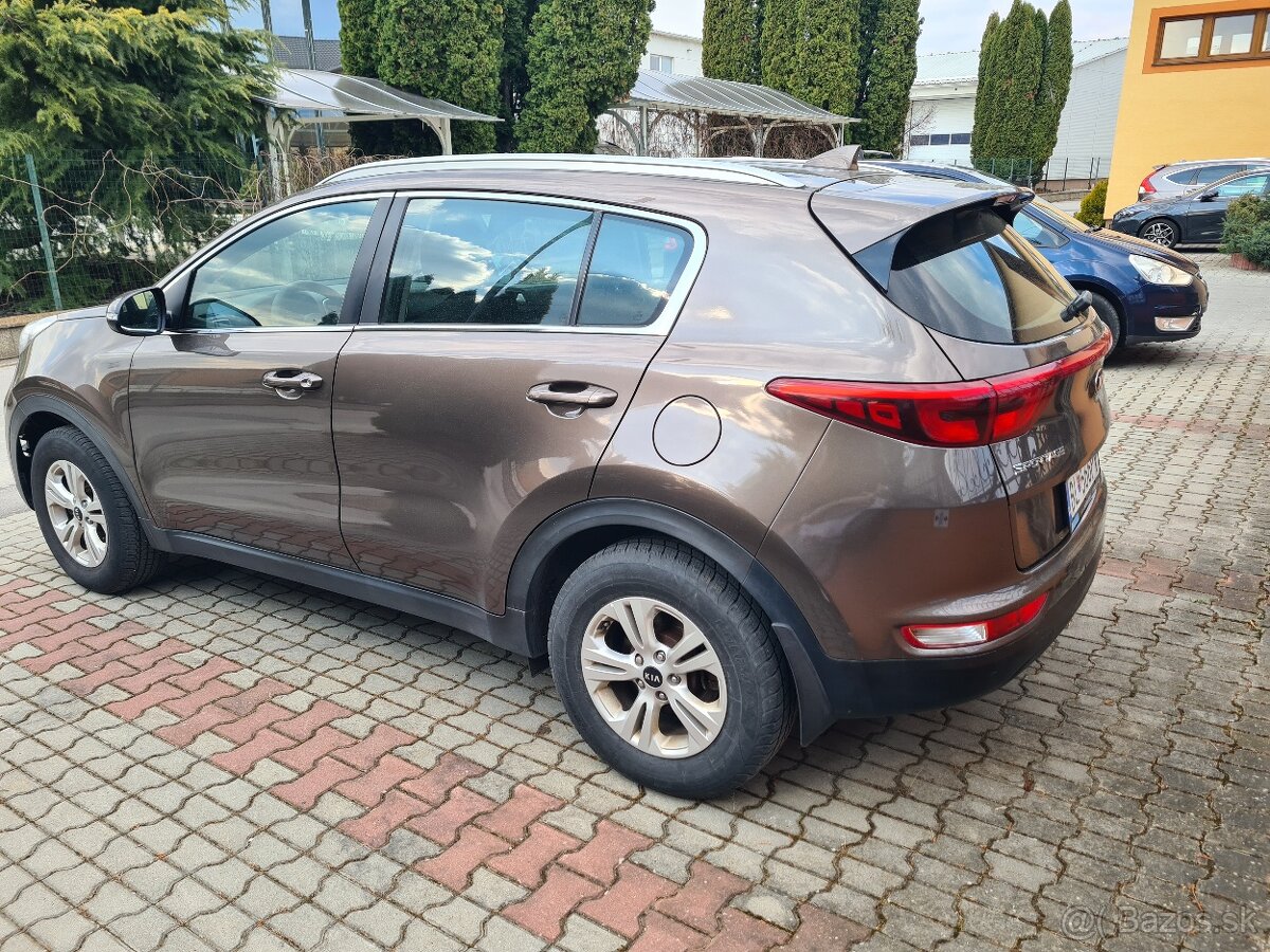 Kia Sportage 1,7crdi rok 2017 - 3