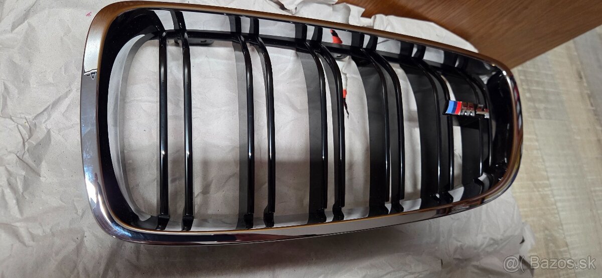 Mriežka nárazníka BMW M4 - 3