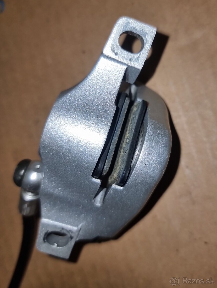 Hydraulicke brzdy Shimano & Mechanicka brzda J.A.K - 3