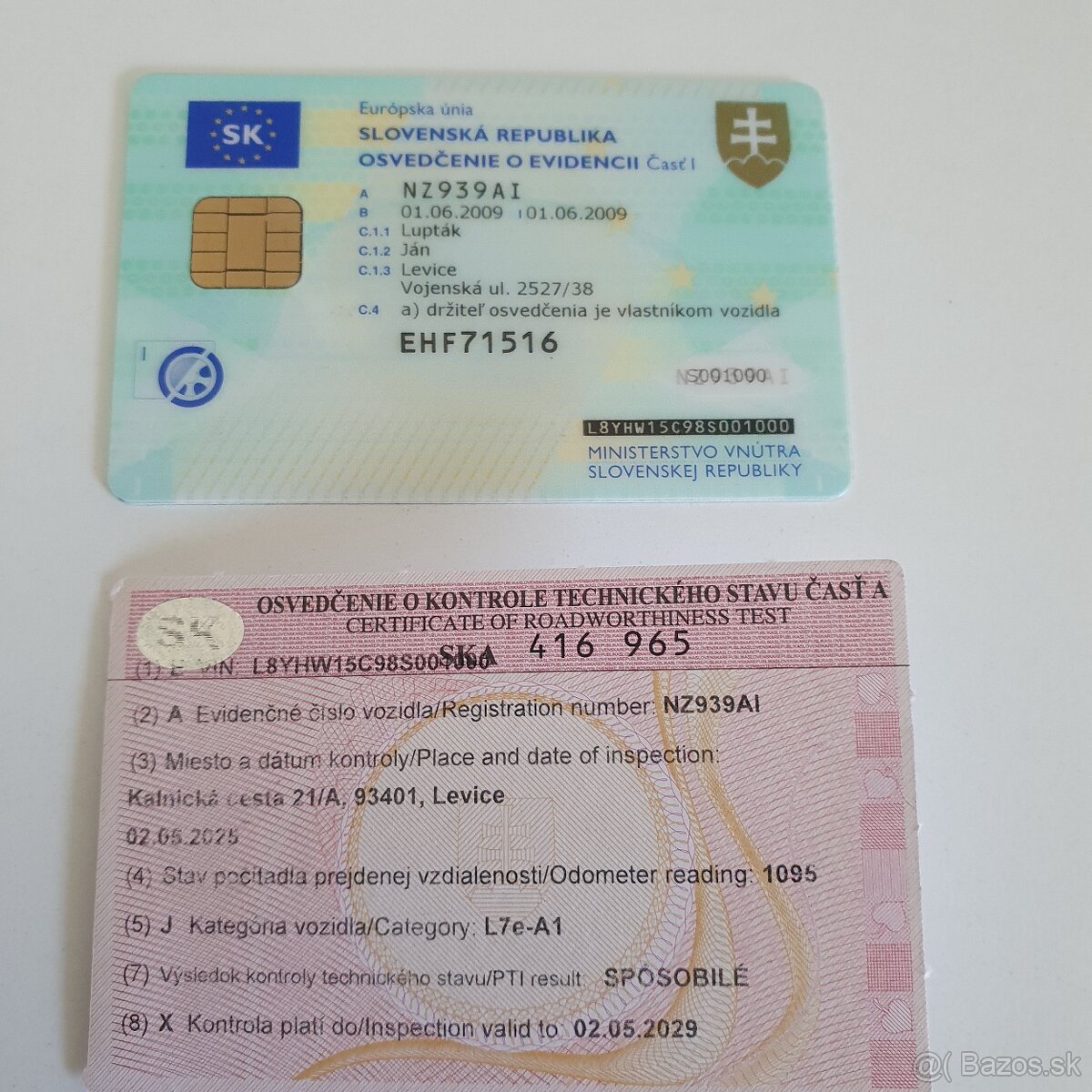 Stvorkolka s SPZ biele na cestu