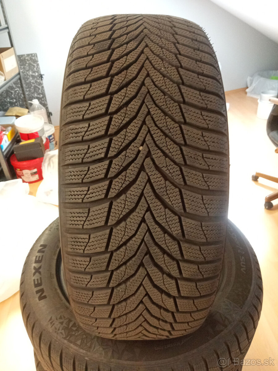 Predám zimné pneu Nexen Winguard Sport 2 SUV, 255/55 R18