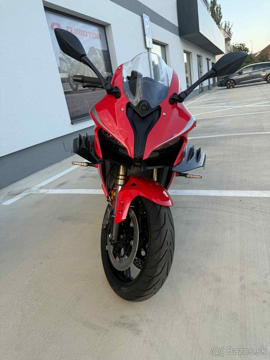 QJ MOTOR SRK800RR - PREDANÁ - 3