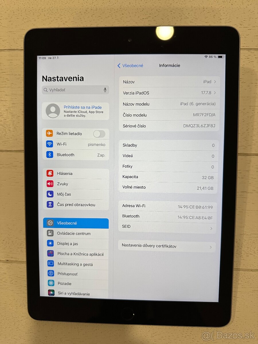 Apple iPad 6. Gen 32GB Space Gray - 3