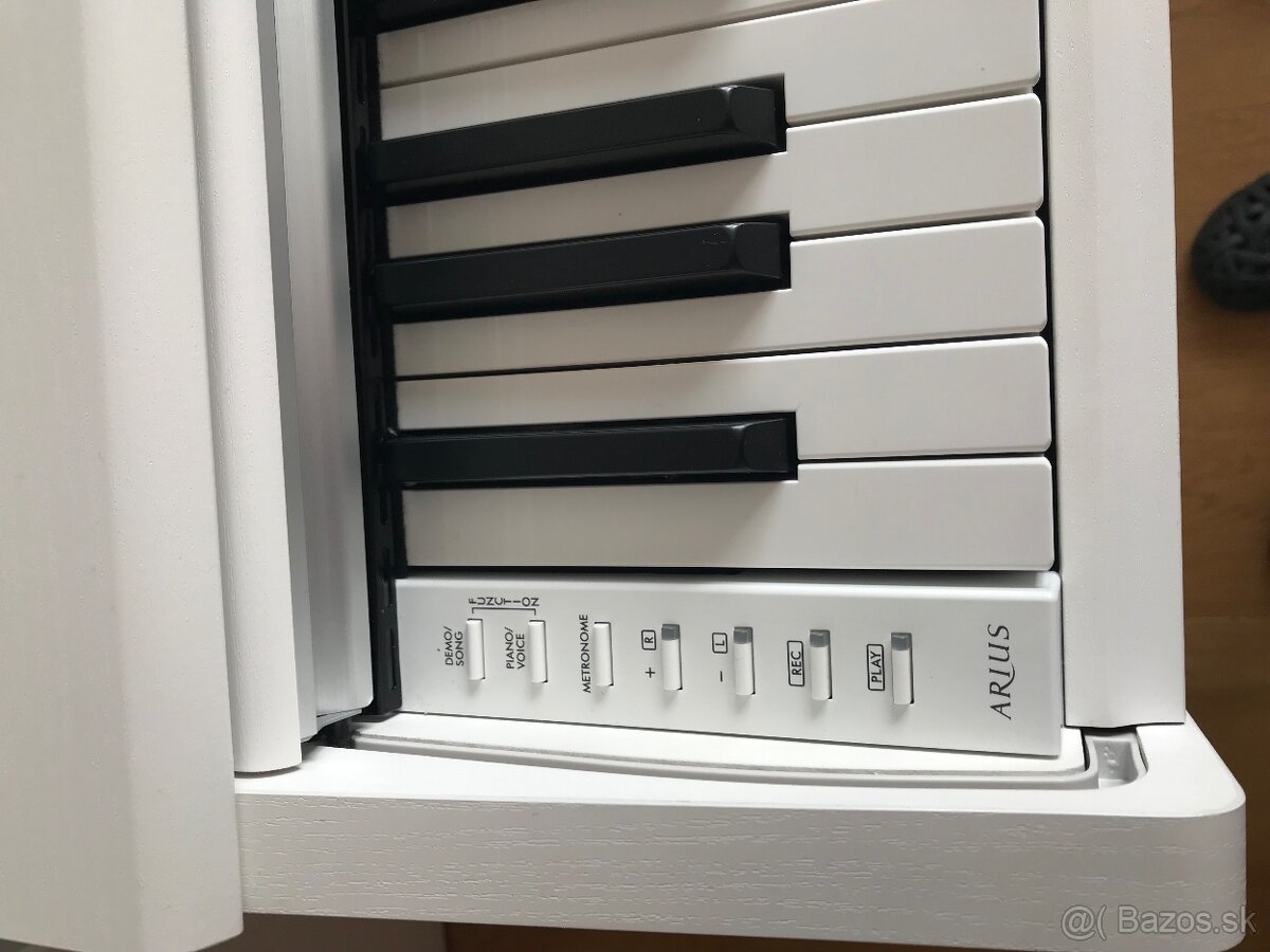 Yamaha YDP-145 White Digitálne piano - 3