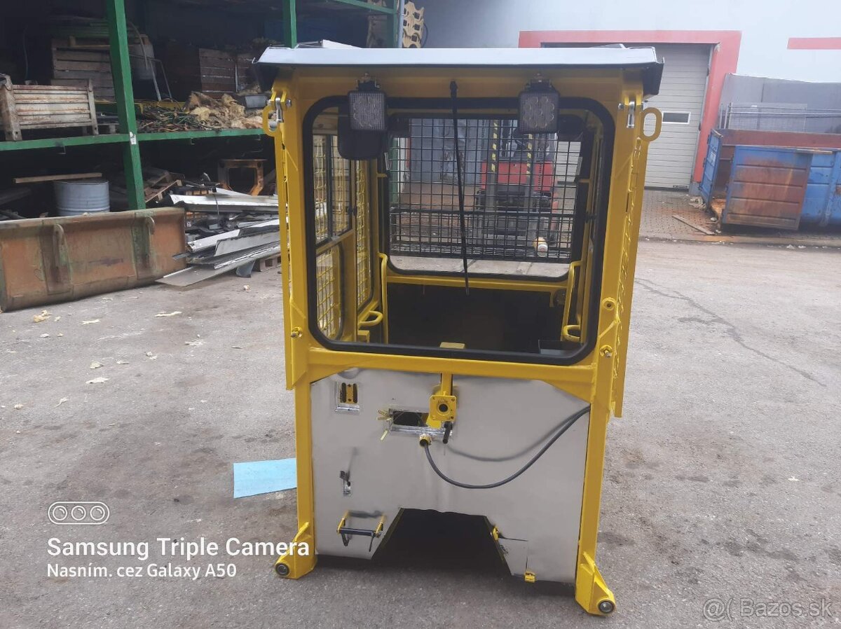 Kabína na LKT81 - 3