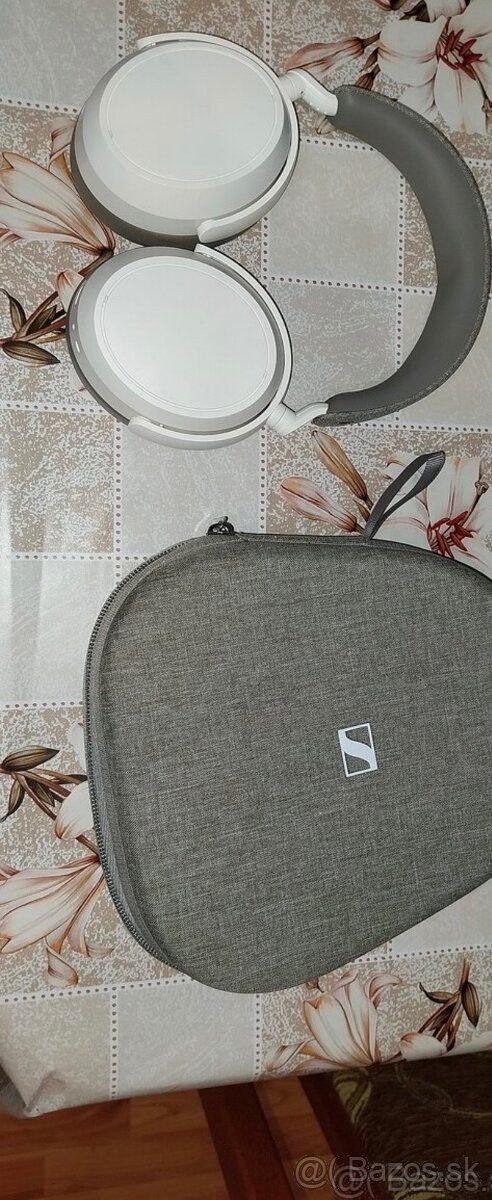 sennehiser momentum 4 - 3