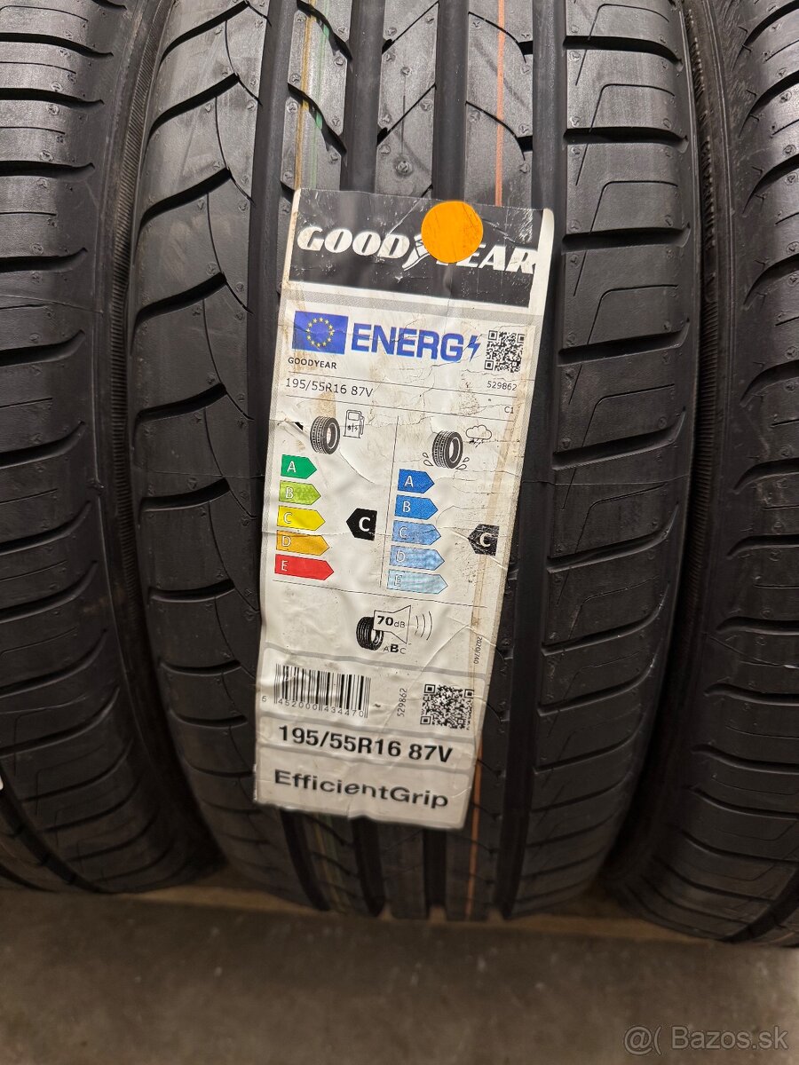 Nepoužité letné pneumatiky Goodyear Efficient Grip 195/55/16 - 3