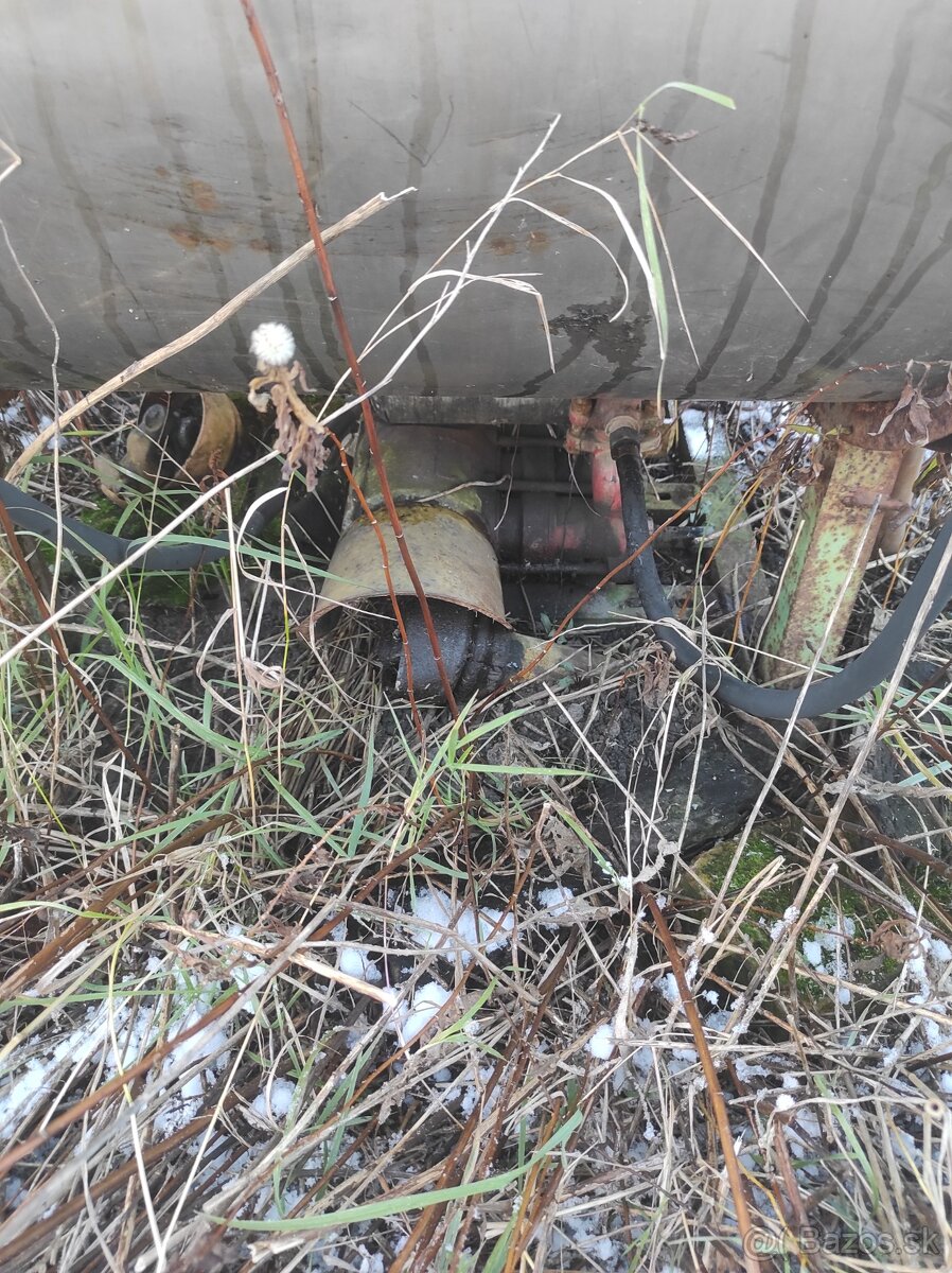 Postrekovac na traktor - 3