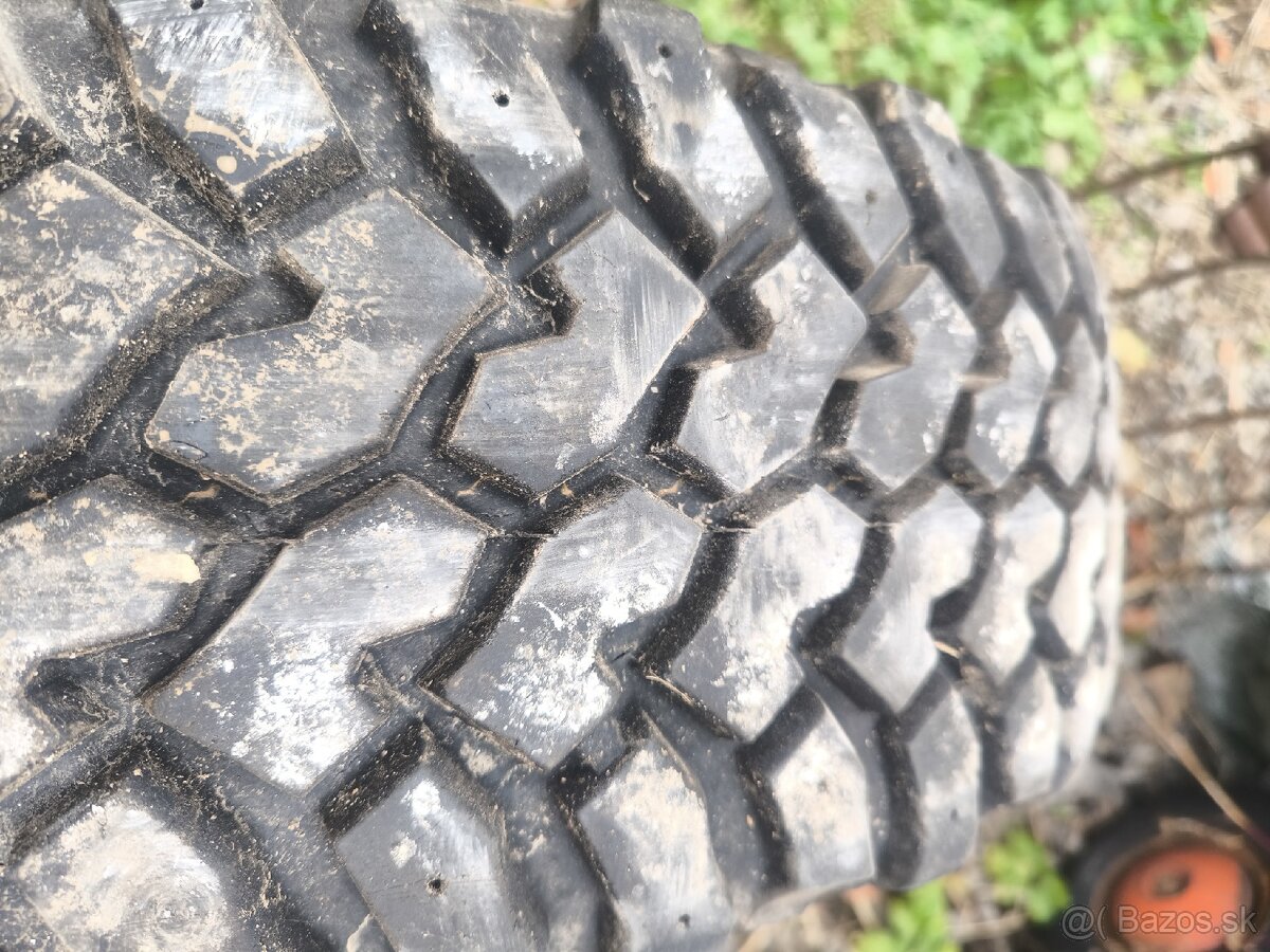 235/75 R15 6x139.7 M+S celoročné - 3