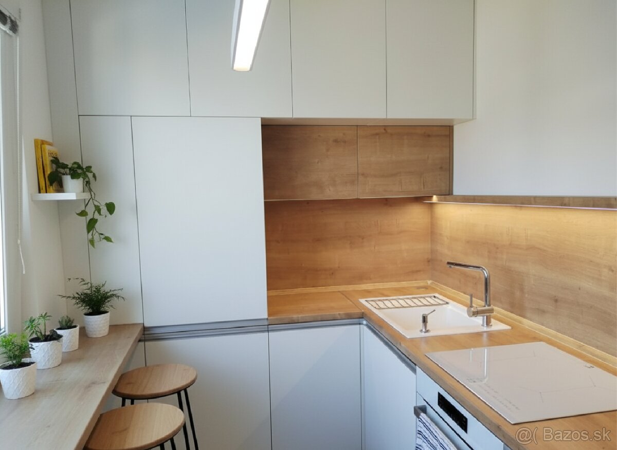 Svetlý 2 IZBOVÝ BYT – 60 m² – Martin Centrum – Prenájom - 3