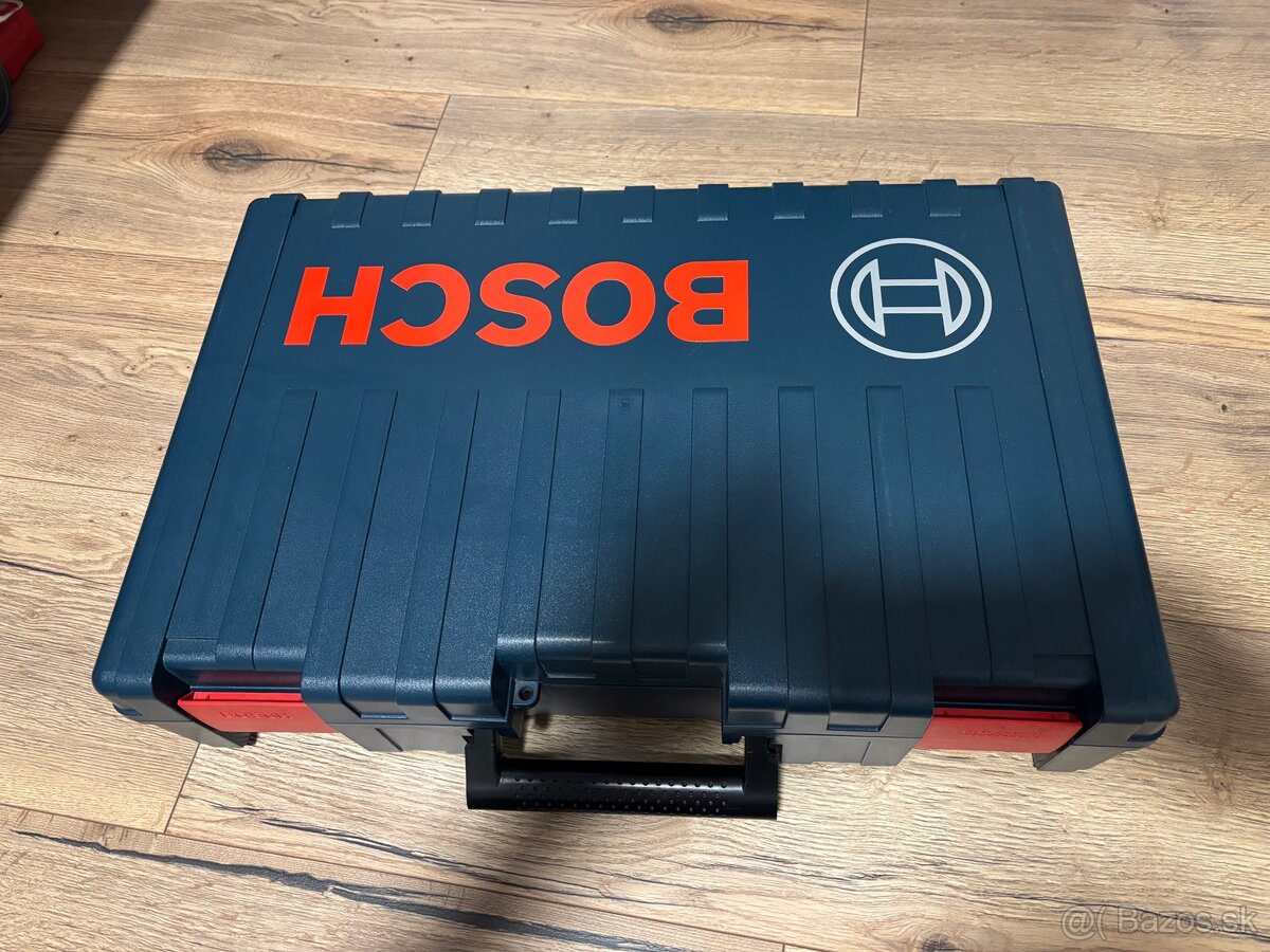 Vrtacie kladivo Bosch SDS-max - 3