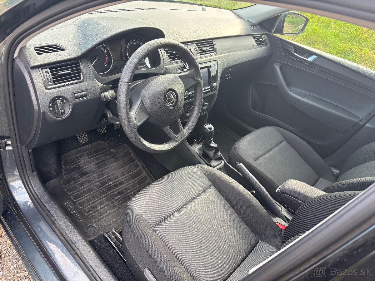 Škoda Rapid - 3