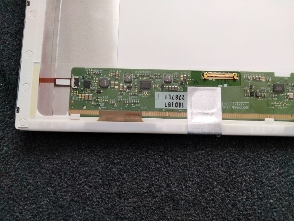 display z notebooku Lenovo thinkpad T540 - 3