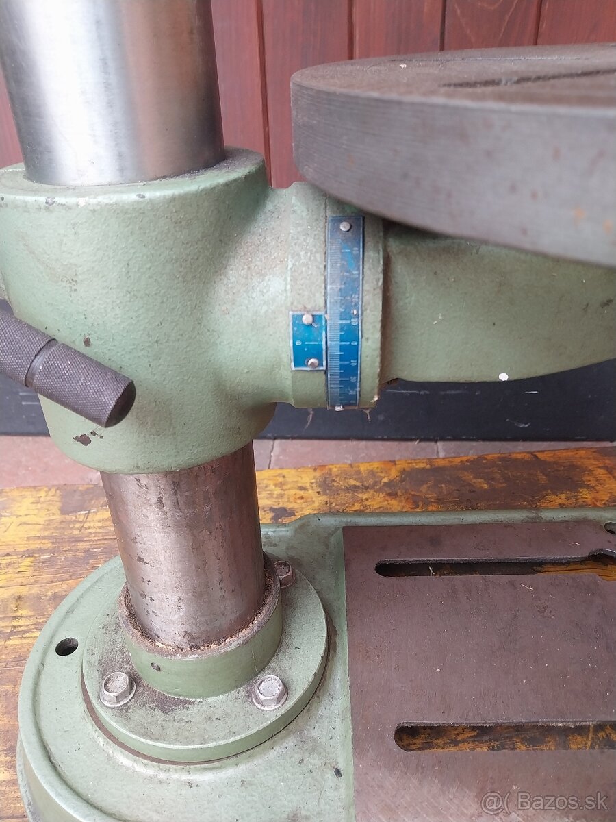 Stojanova vŕtačka 6 - 3