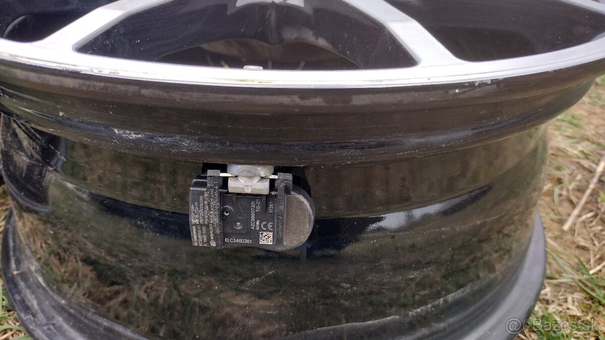 Elektróny Dezent 114,3 R16 kia Ceed - 3