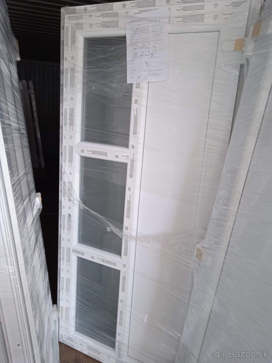 kvalitne pvc vchodove dvere - 3