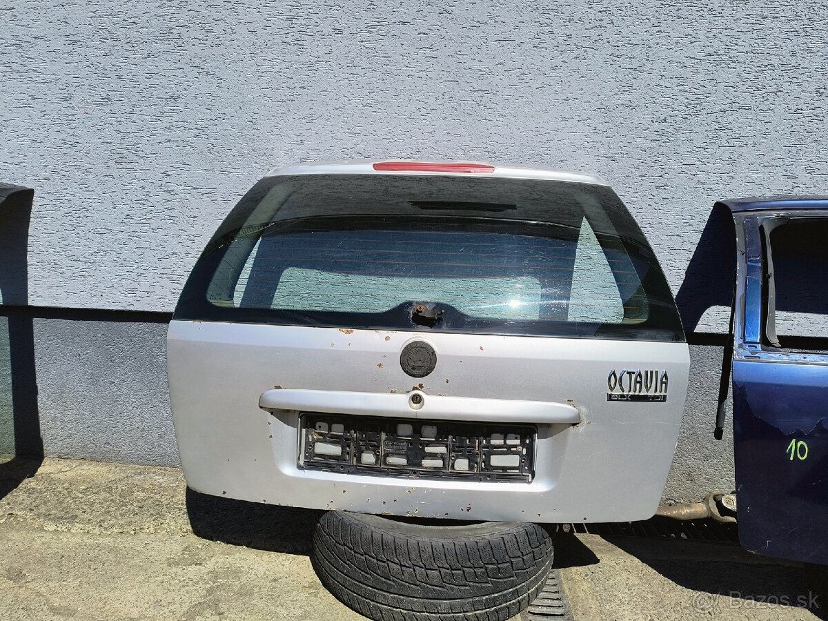 Predám kufrove dvere škoda vw - 3
