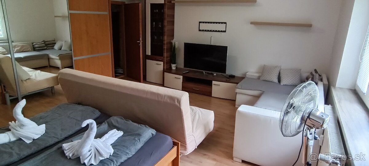 1-izbovy byt Sancova Bratislava - 3
