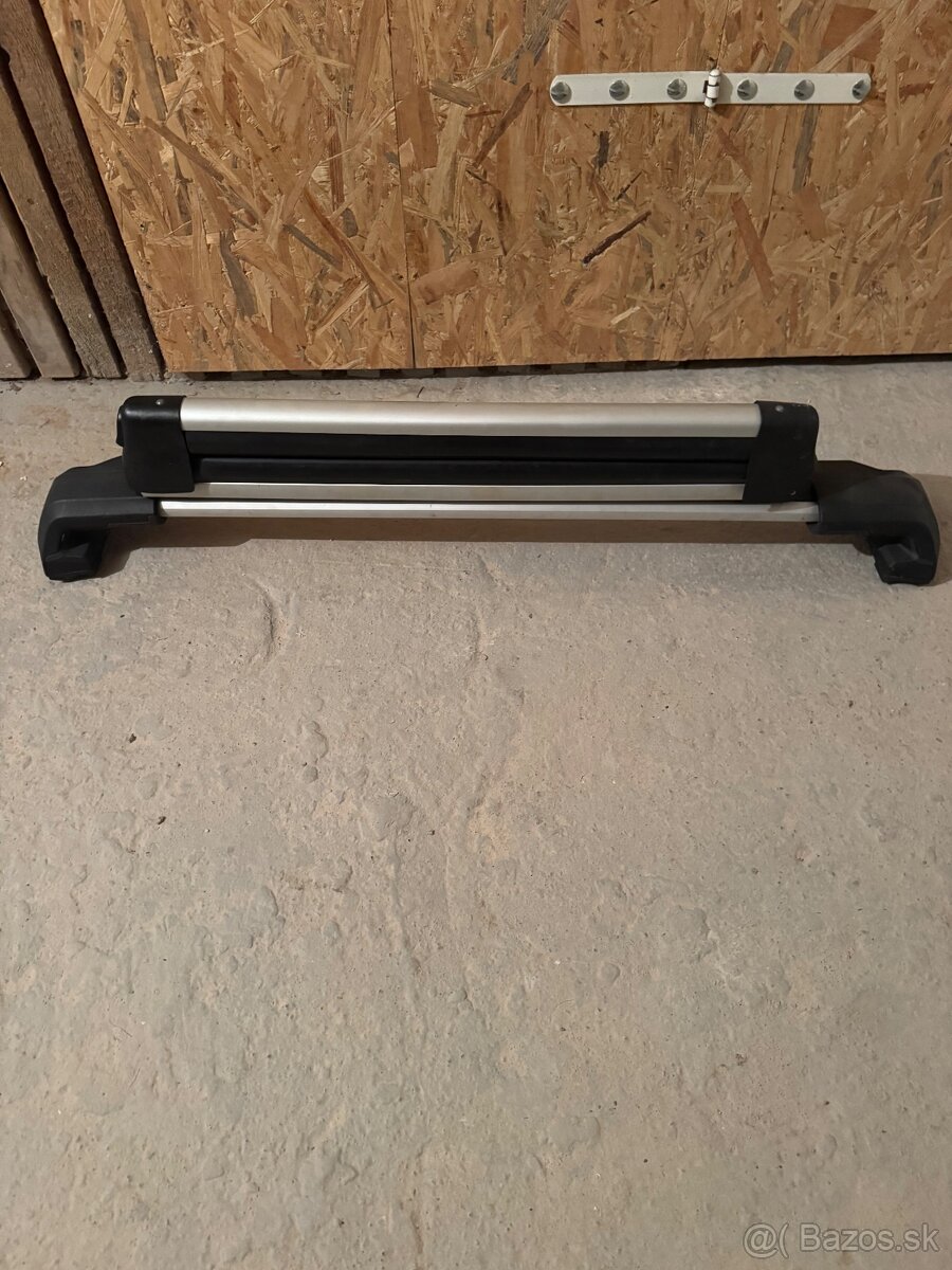 Stresny nosic Thule + nosic na lyze na Kia Ceed - 3