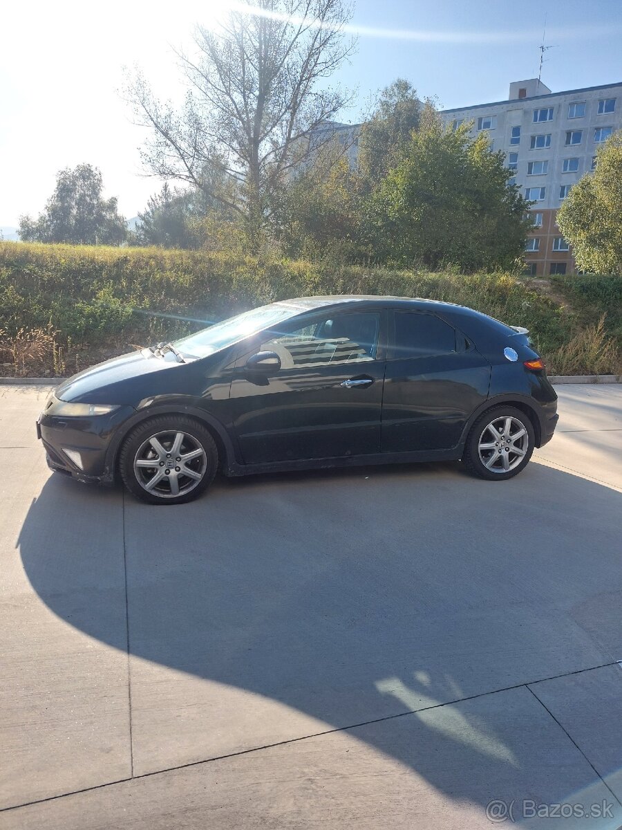 Honda Civic 8g 2.2CTDi - 3