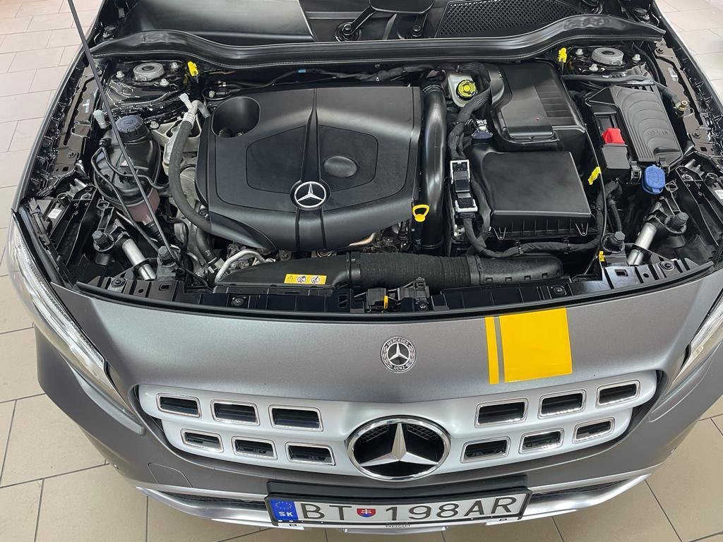 Mercedes-Benz GLA 200D 4MATIC FACELIFT - 3