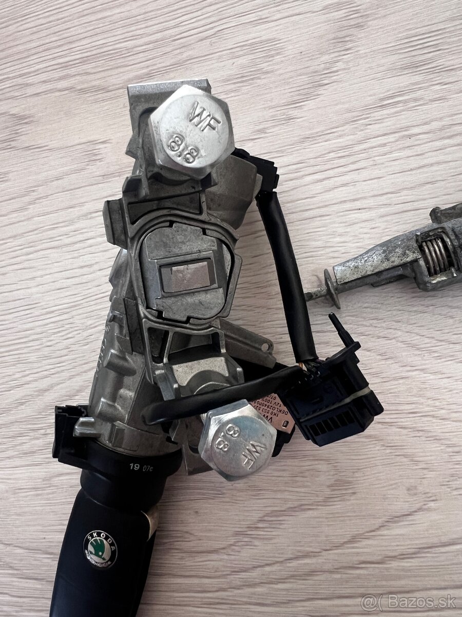 Zamok riadenia a dverí - 3