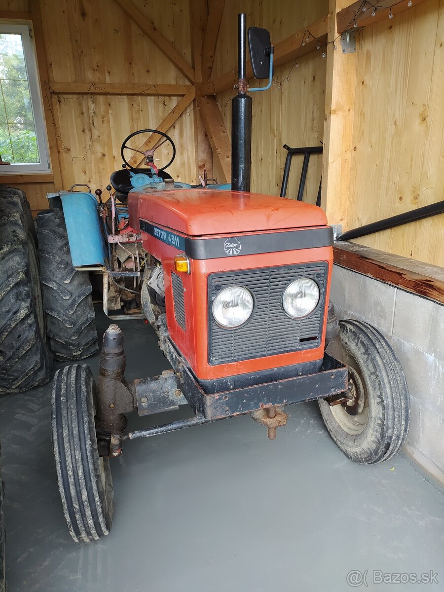 Rozpredám Zetor 4911 - 3