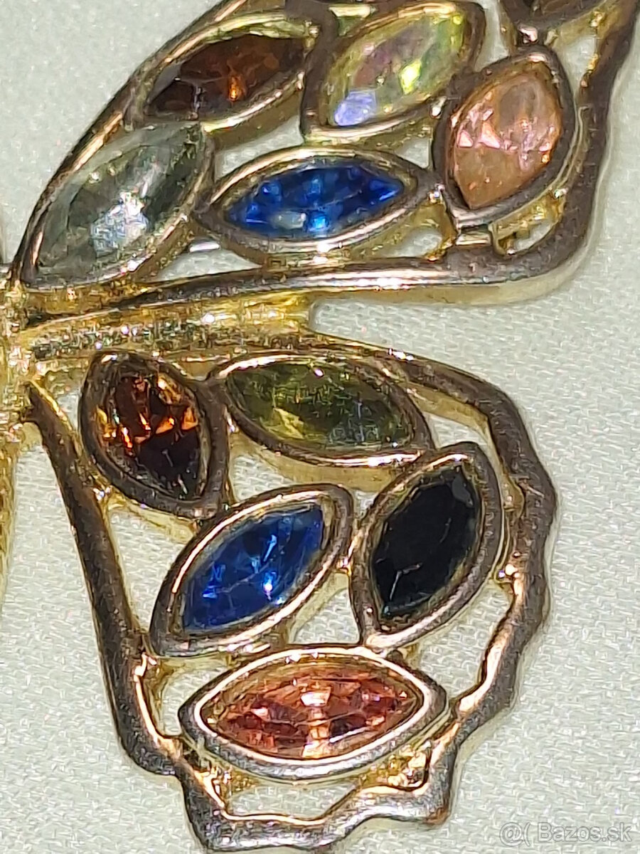 ZNAČENÁ BROŠŇA - 3