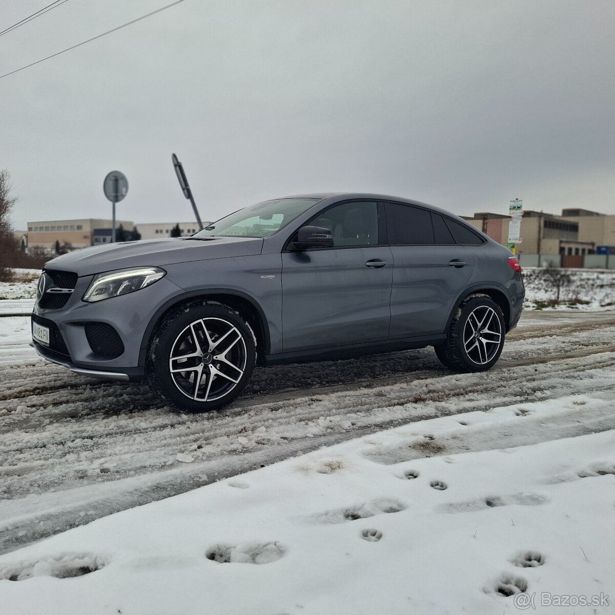 Mercedes -Benz GLE 43 coupe AMG - 3