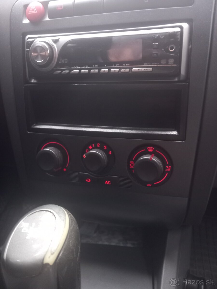 Seat ibiza 1.4 -16v.. 63kw - 3