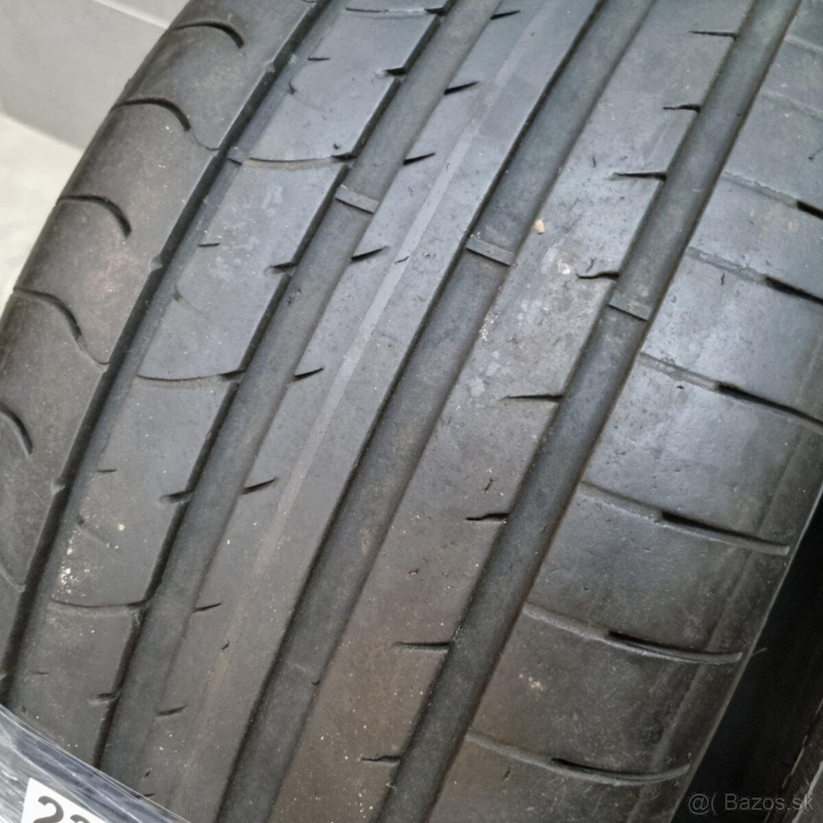 Letné pneumatiky 235/45 R17 SAVA - 3