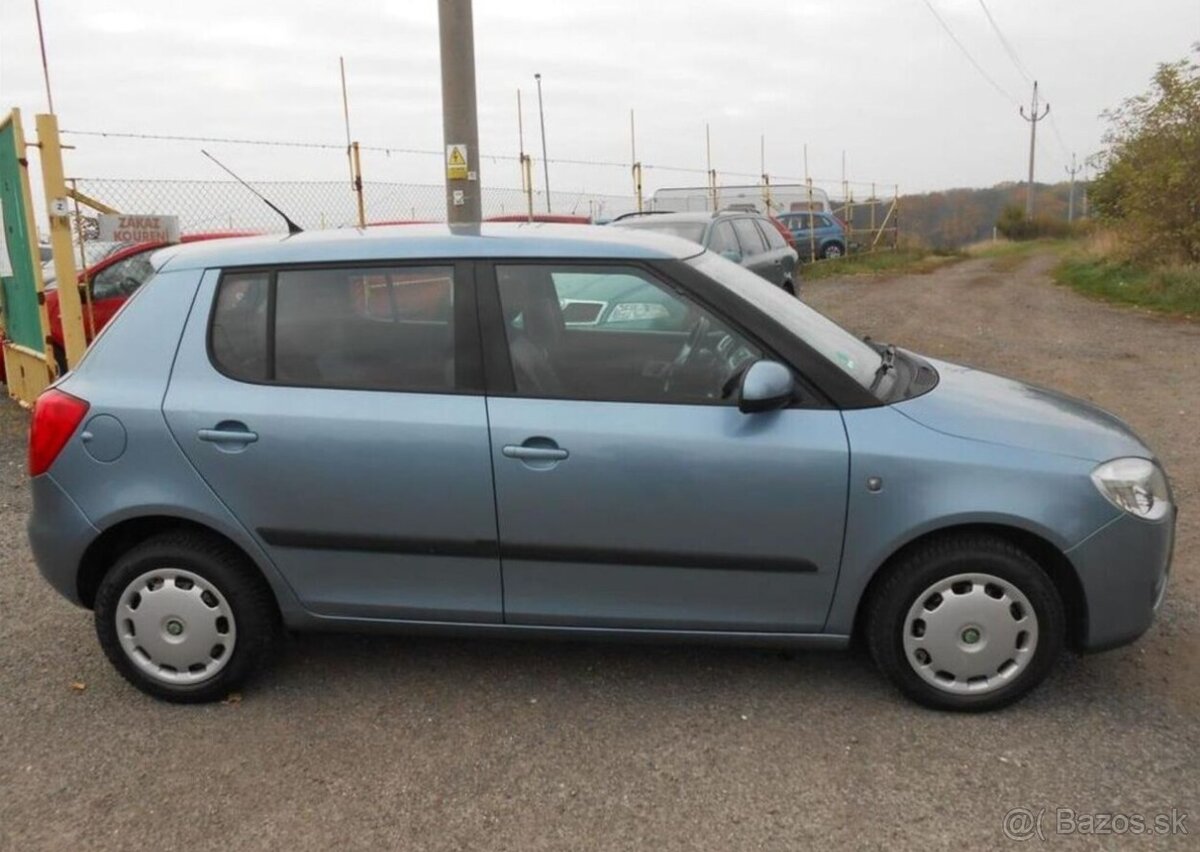 Škoda Fabia 1,2 HTP benzín - 3