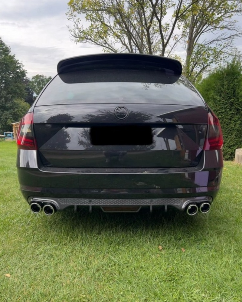 Zadný difuzor pre ŠKODA OCTAVIA 3 - 3