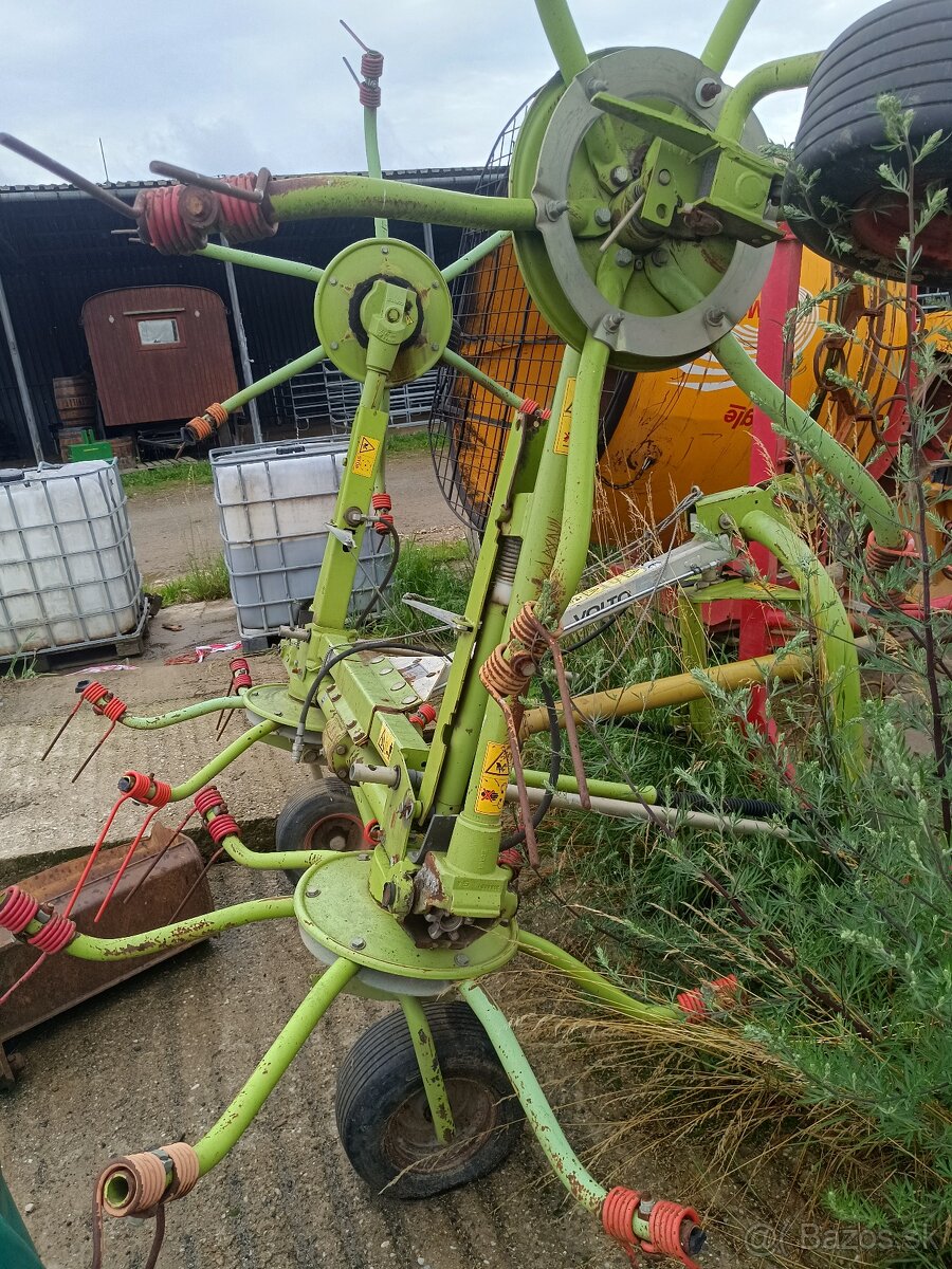 Tomahawk Claas - 3