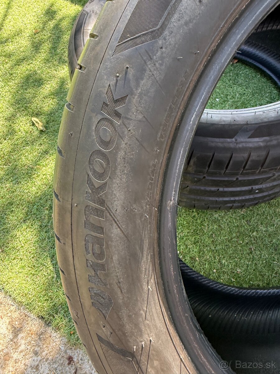 Hankook 285/40 r19 - 3