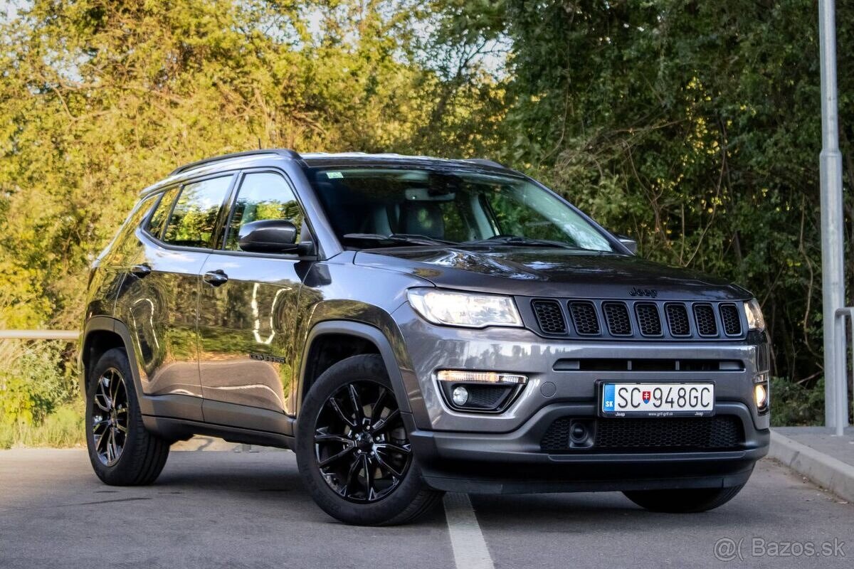 Jeep Compass 1.3 TURBO Night Eagle / 96kW / M6 / 2020 - 3