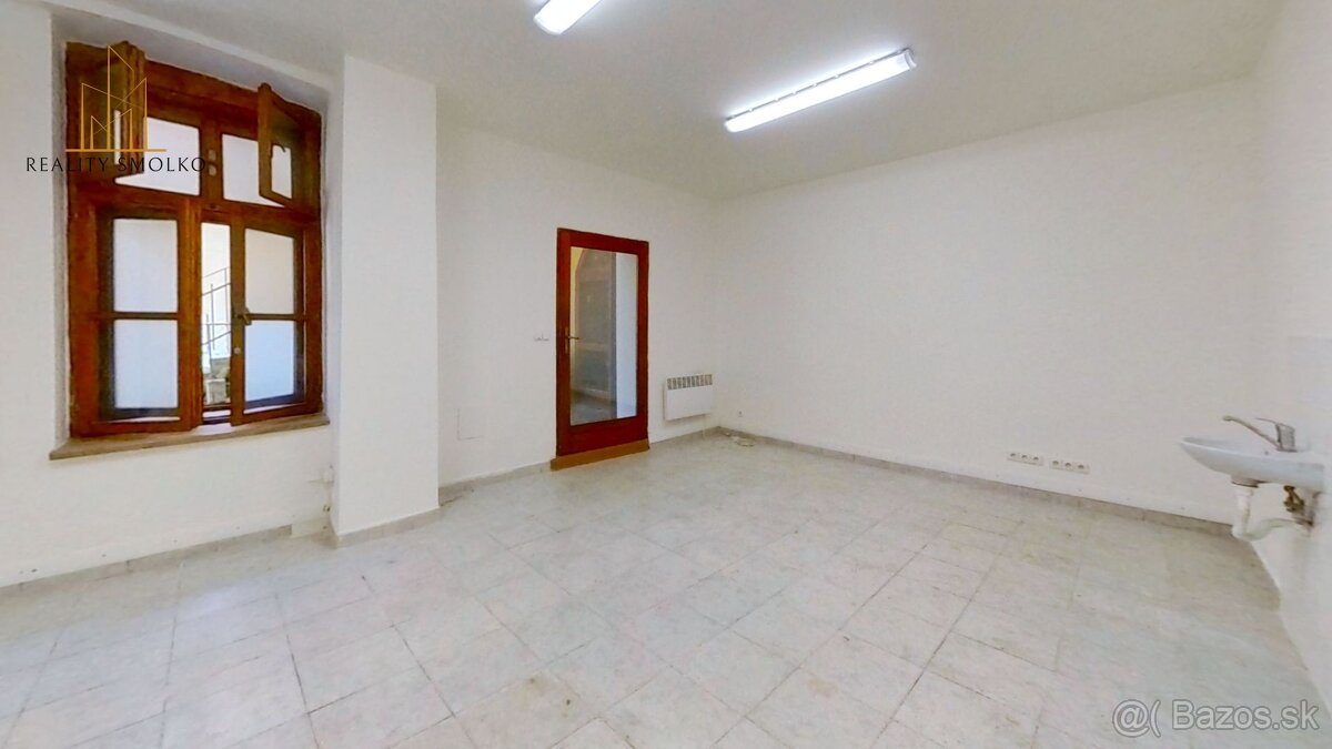 Prenájom prevádzkové priestory na Hlavnej ulici v Prešove. - 3