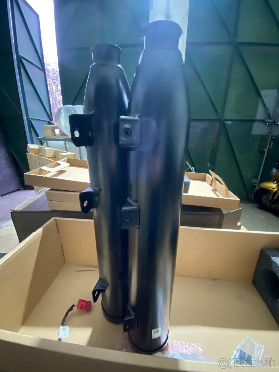 Originálny výfuk Indian Scout Rogue Black - 3