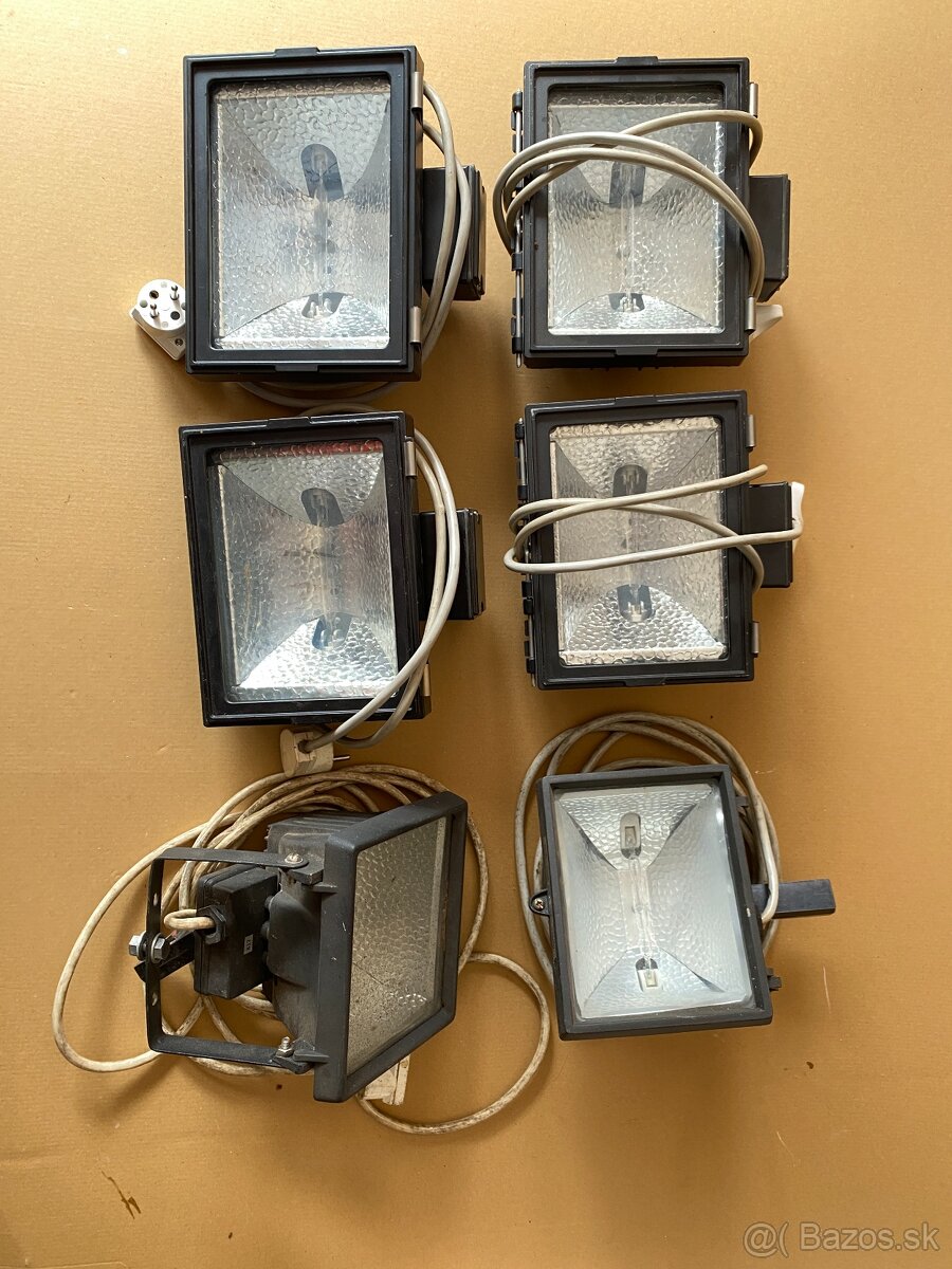 500 W halogénové svietidlo. - 3