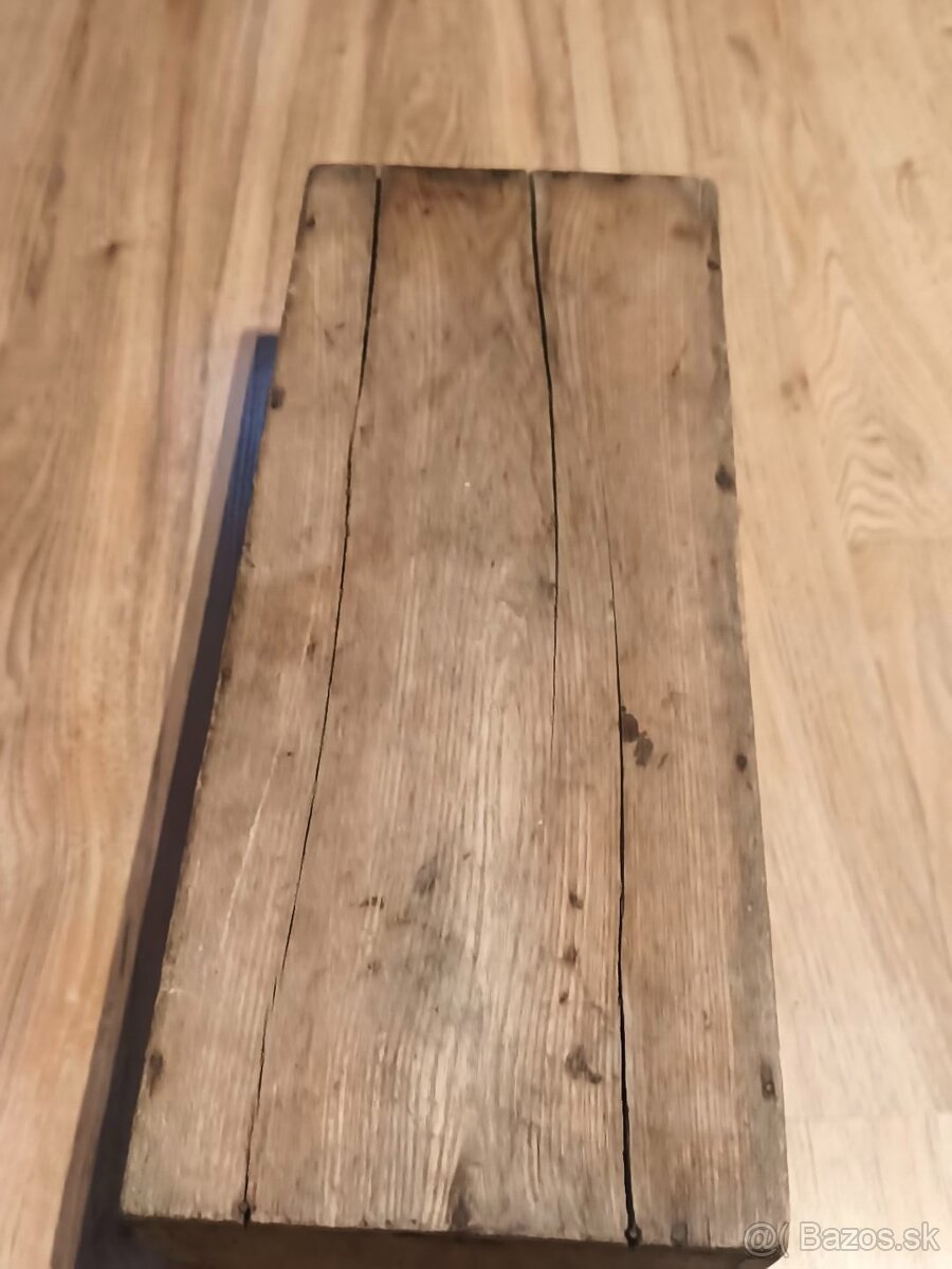 Četnícka bednička na náboje - 3