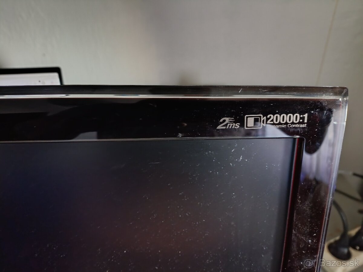 Samsung T220 22 palcový funkcny - 3