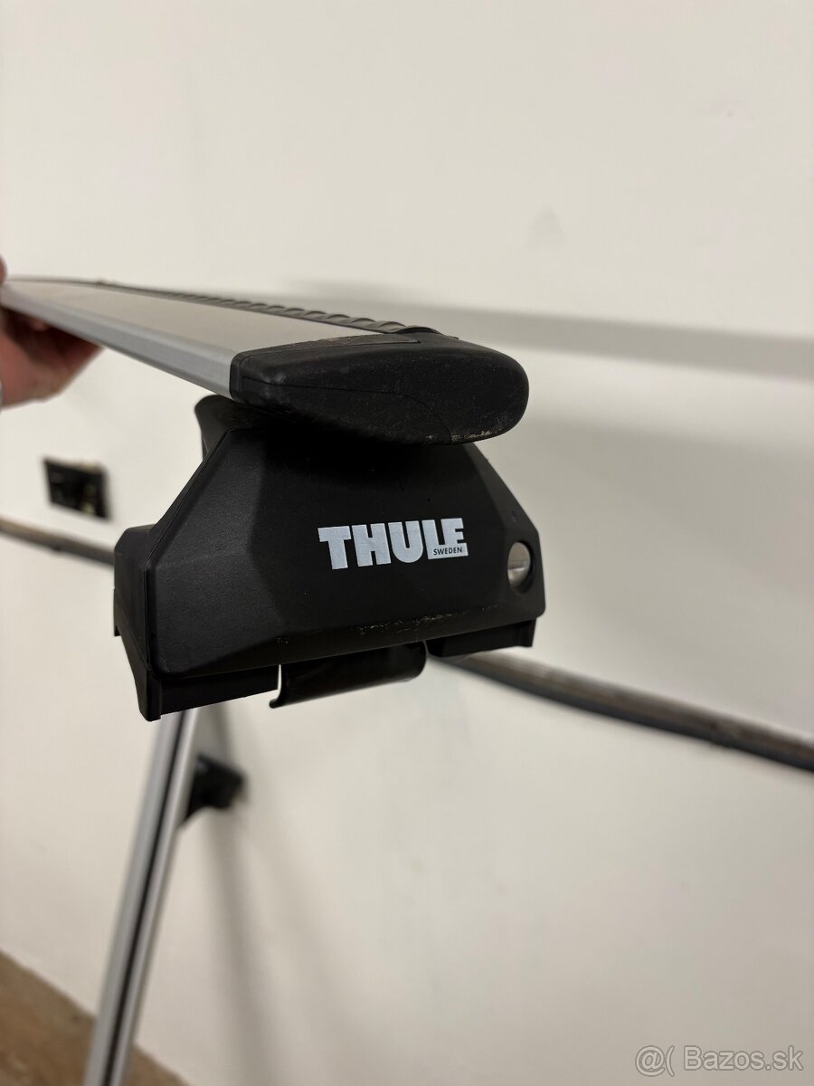 Predám strešný nosič Thule 6013alu/7112/7106 - 3