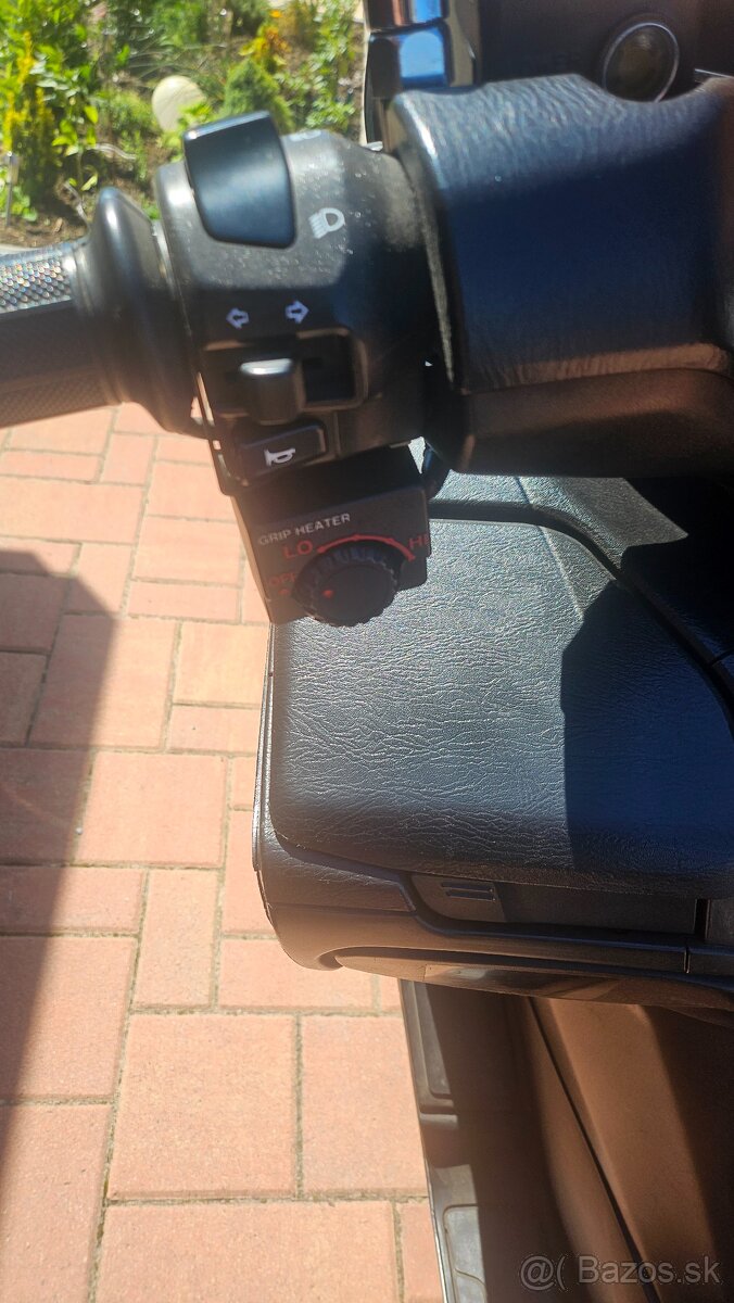 Suzuki Burgman 400 - 3