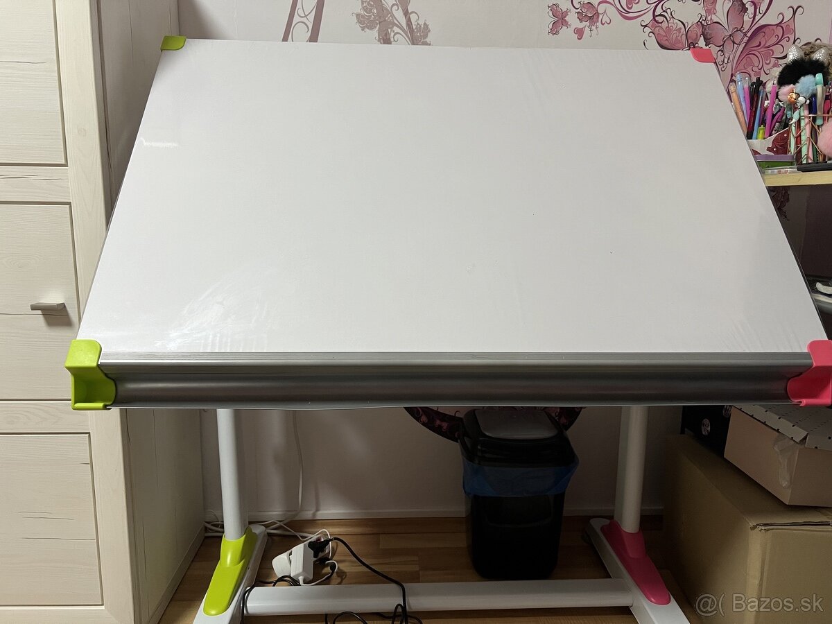 Nastaviteľný písací stôl Colorido +detská rastúca stolička - 3