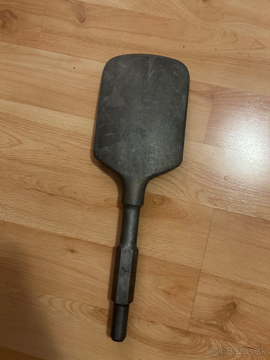 Lopata na zbíjačku - 3