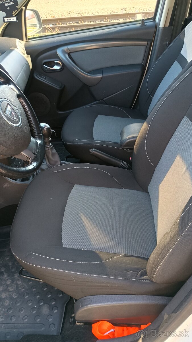 Dacia Duster 4x4 1,5 dci - 3