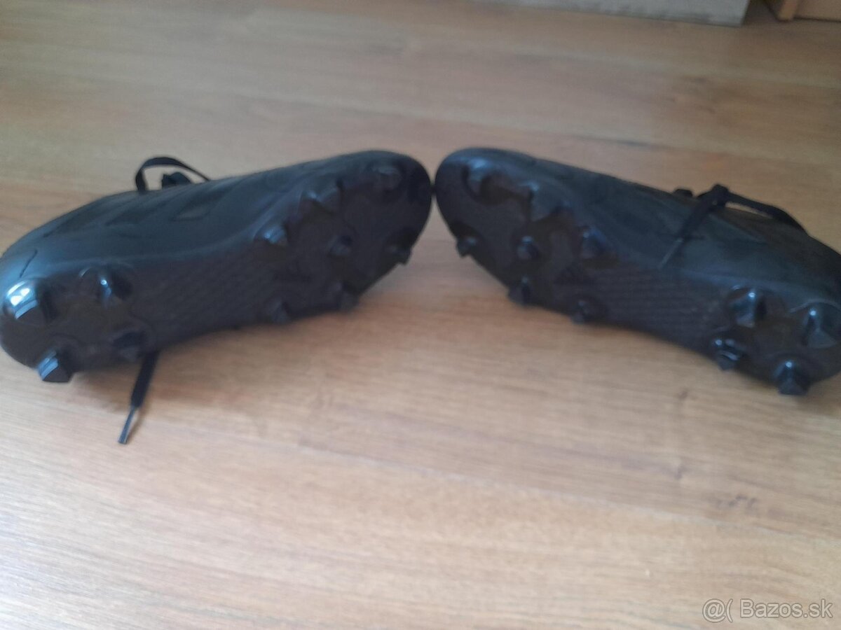 Kopačky Adidas - 3