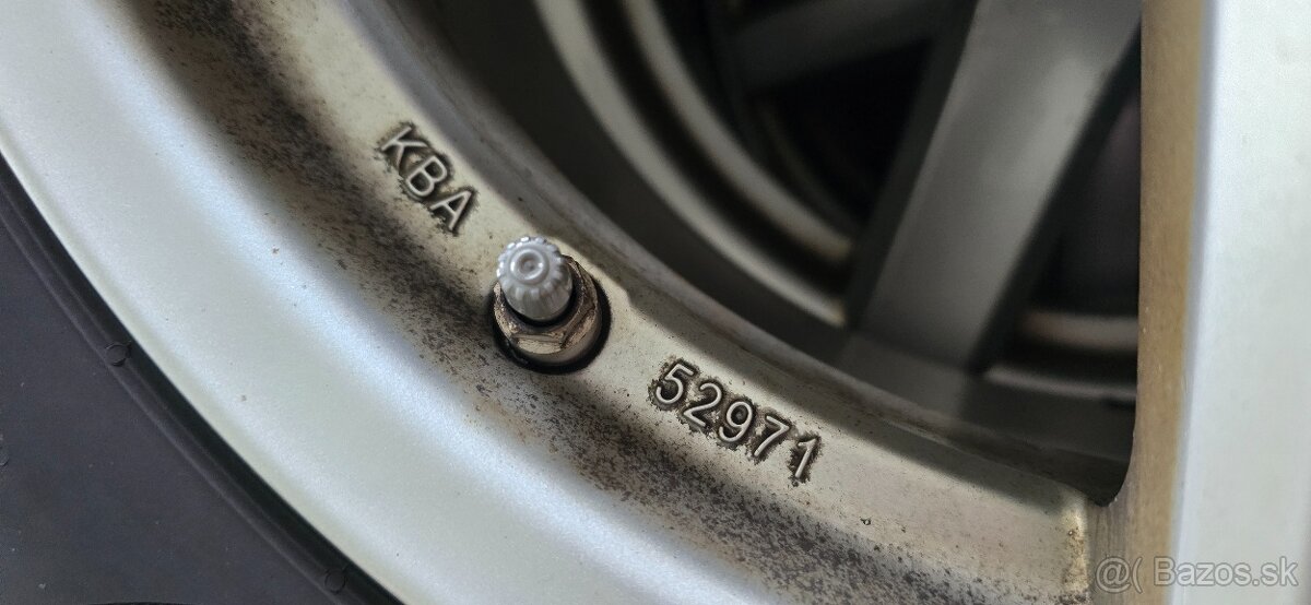 5x112,r16,Dezent,7Jx16,et52-205/60-Semperit-2024-6,8mm - 3