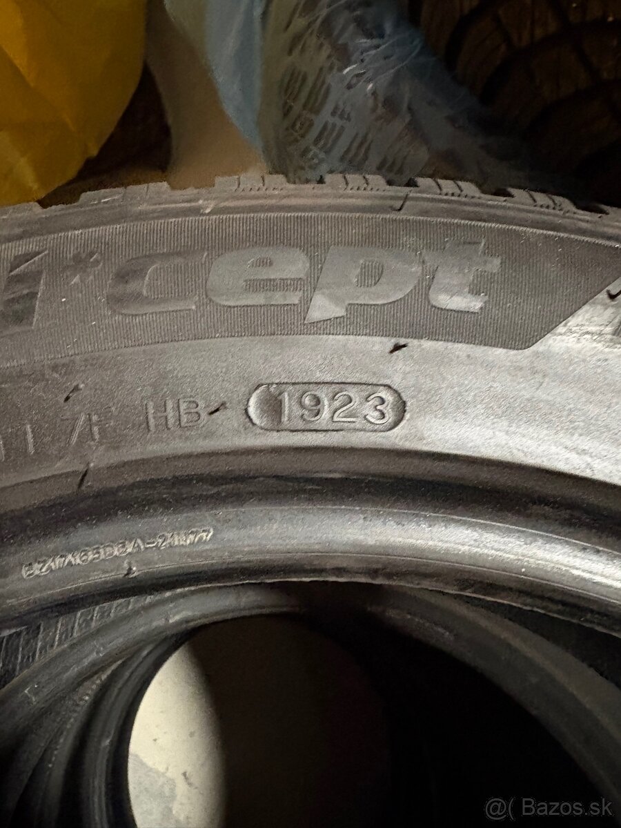 215/55r17 - 3